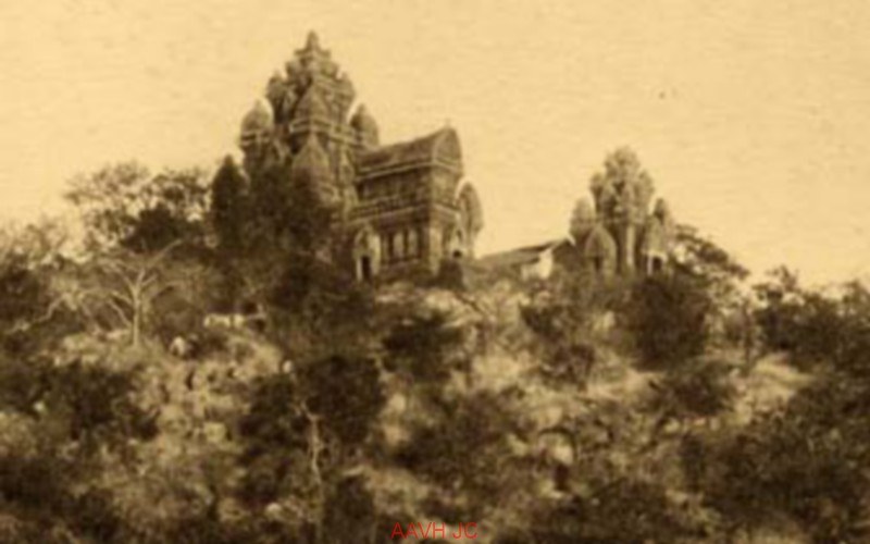 An old photograph of Cham towers on a bare hill