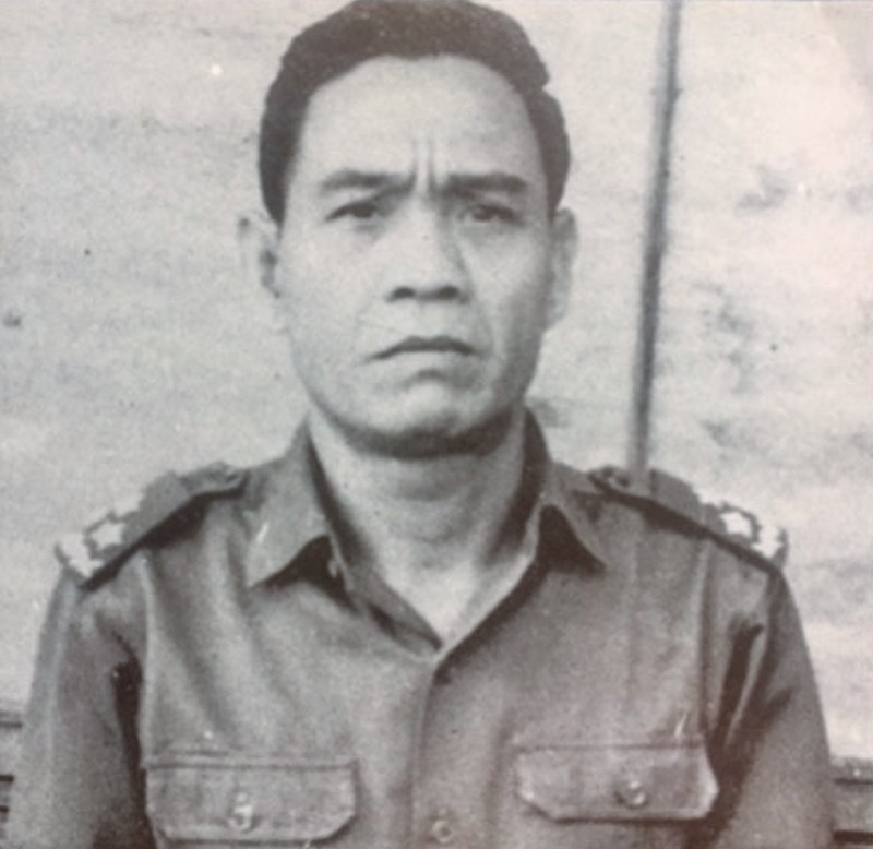 Y Bham Enuol in a plain field uniform with shoulder boards, facing the camera